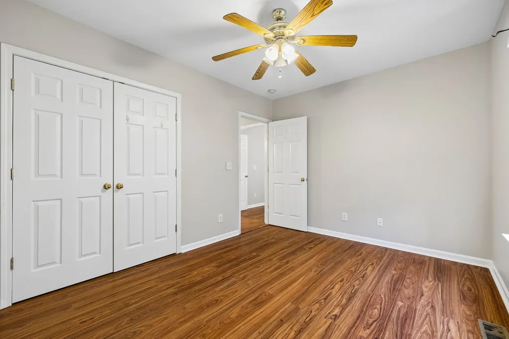 7470 Charlotte Pike Nashville TN 37209