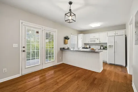 7470 Charlotte Pike Nashville TN 37209