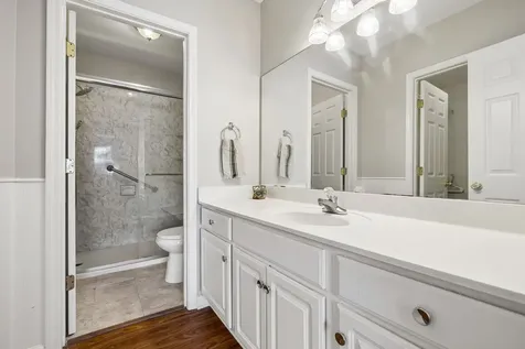 7470 Charlotte Pike Nashville TN 37209