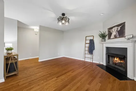 7470 Charlotte Pike Nashville TN 37209