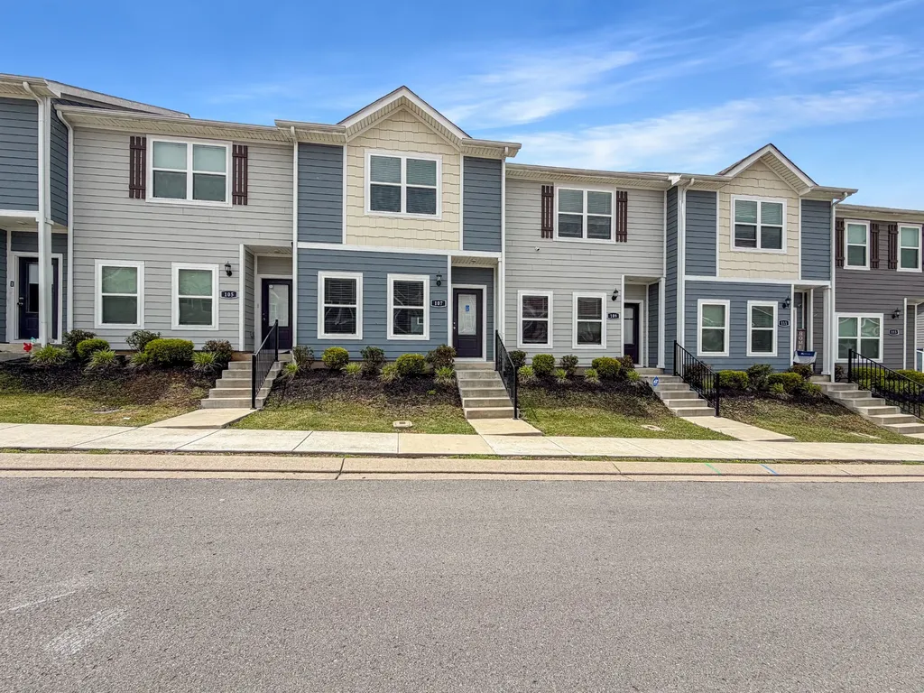 107 David Bolin Drive La Vergne TN 37086