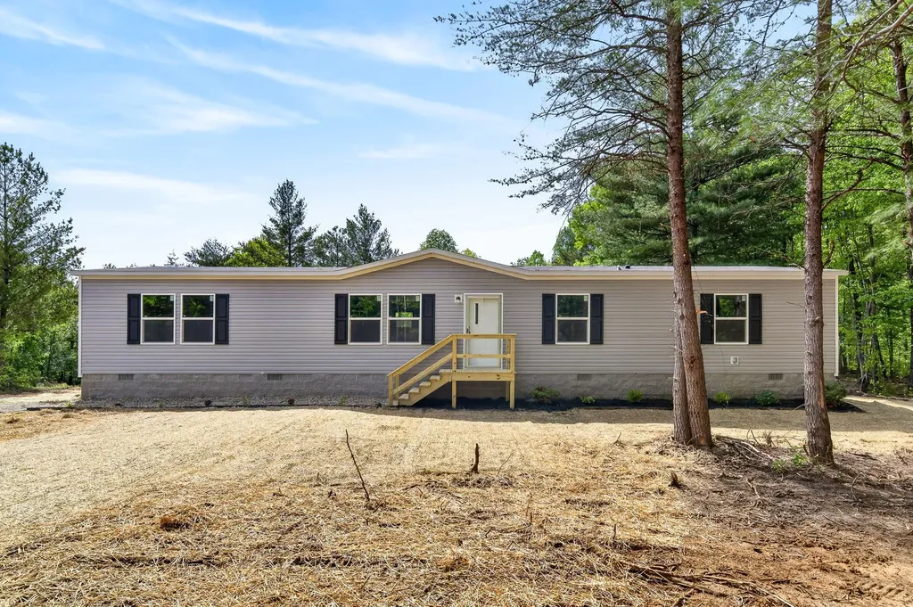 81 Ault Road Sparta TN 38583