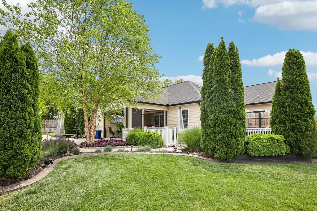 116 Emma Court Murfreesboro TN 37128