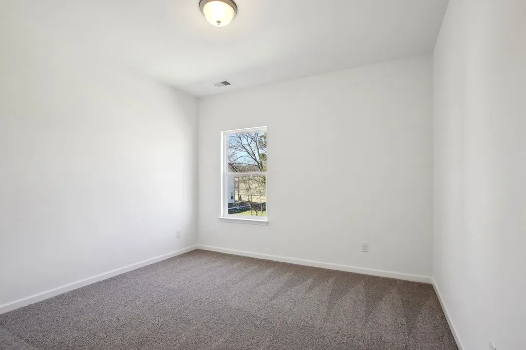 208 Martindale Lane Clarksville TN 37043