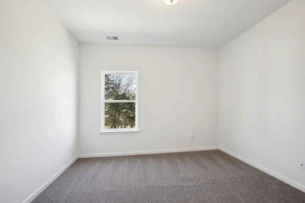 208 Martindale Lane Clarksville TN 37043