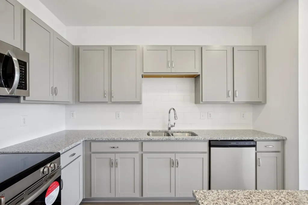 208 Martindale Lane Clarksville TN 37043