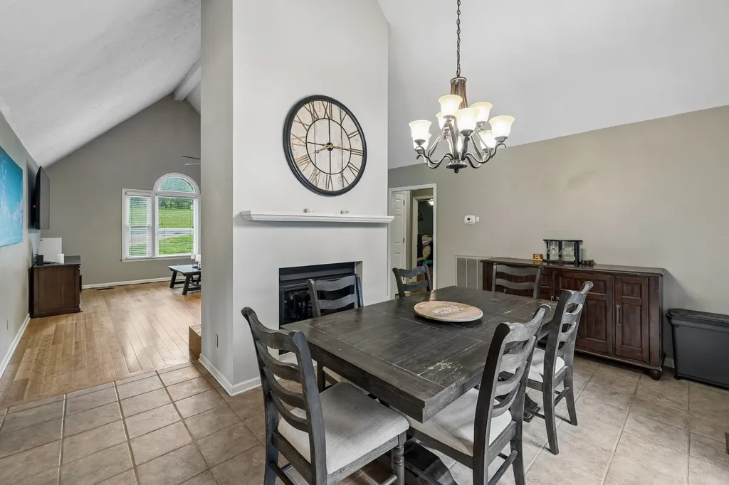 1006 Cynthia Trail Goodlettsville TN 37072
