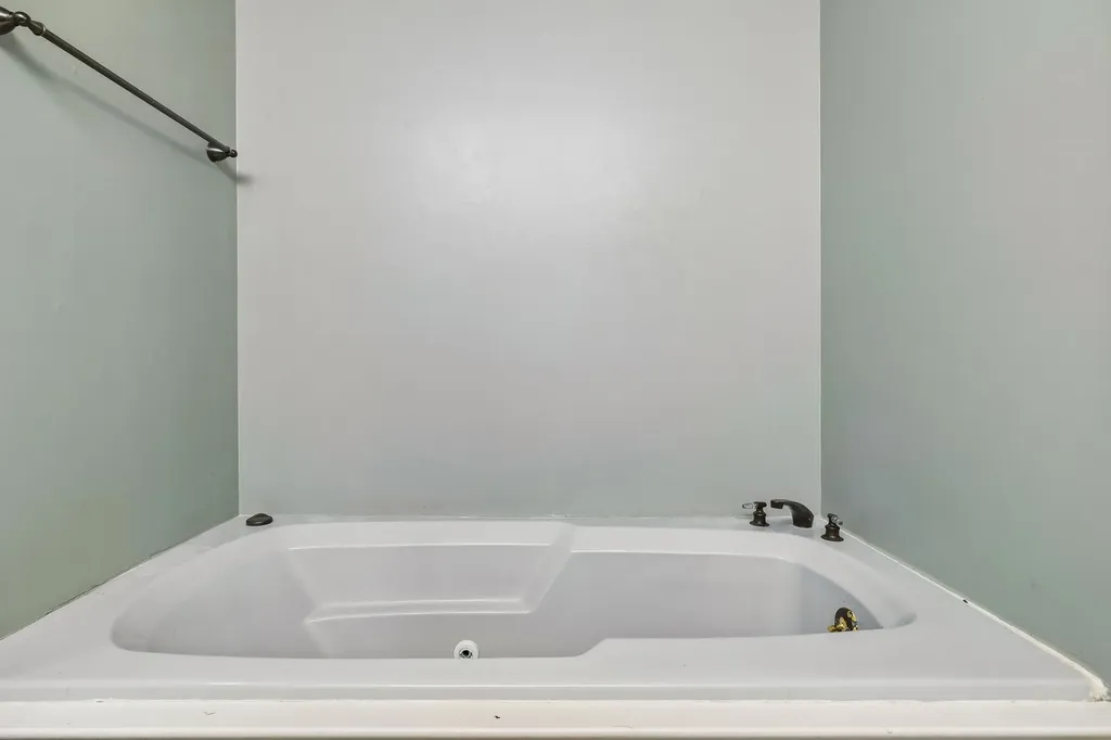 1006 Cynthia Trail Goodlettsville TN 37072