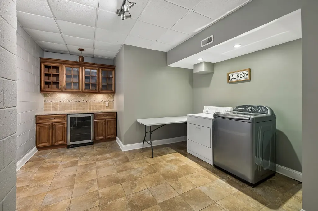 1006 Cynthia Trail Goodlettsville TN 37072