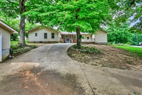301 Main Street Cumberland City TN 37050