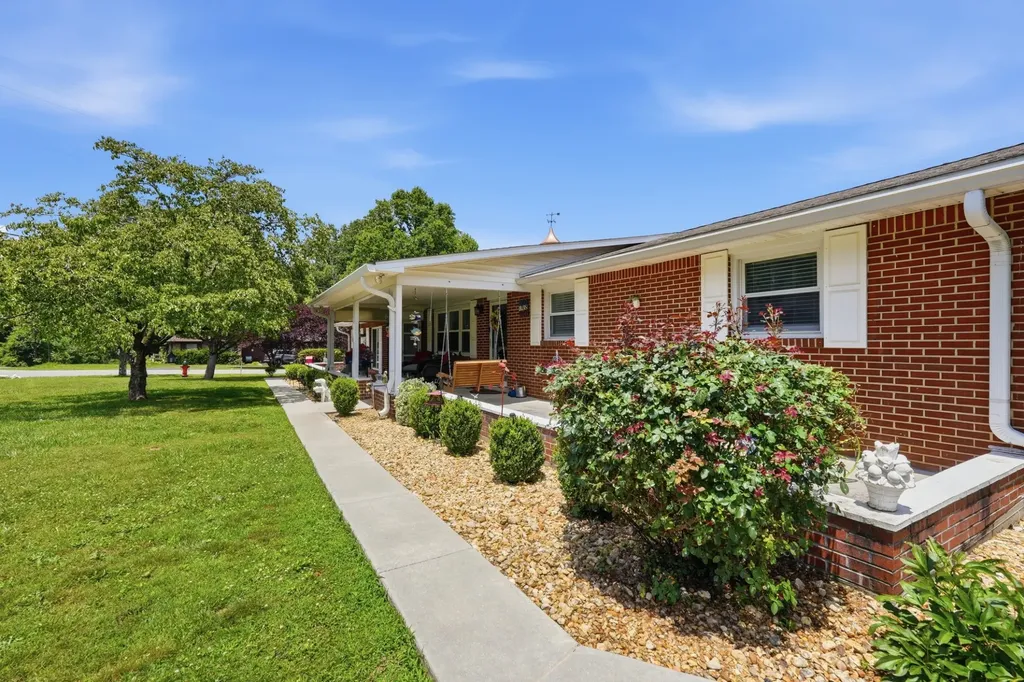 418 Kenway Street Cookeville TN 38501