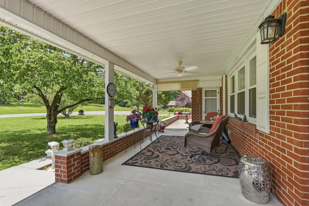418 Kenway Street Cookeville TN 38501