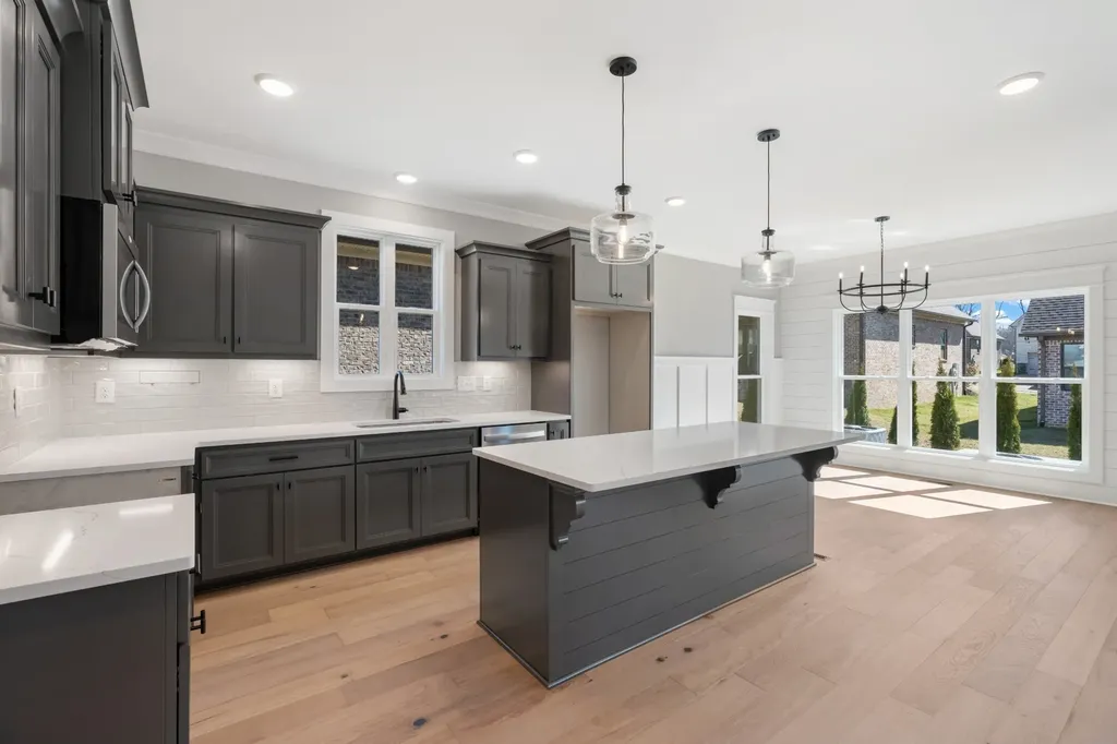 2036 Wt Chandler Boulevard #79 Gallatin TN 37066