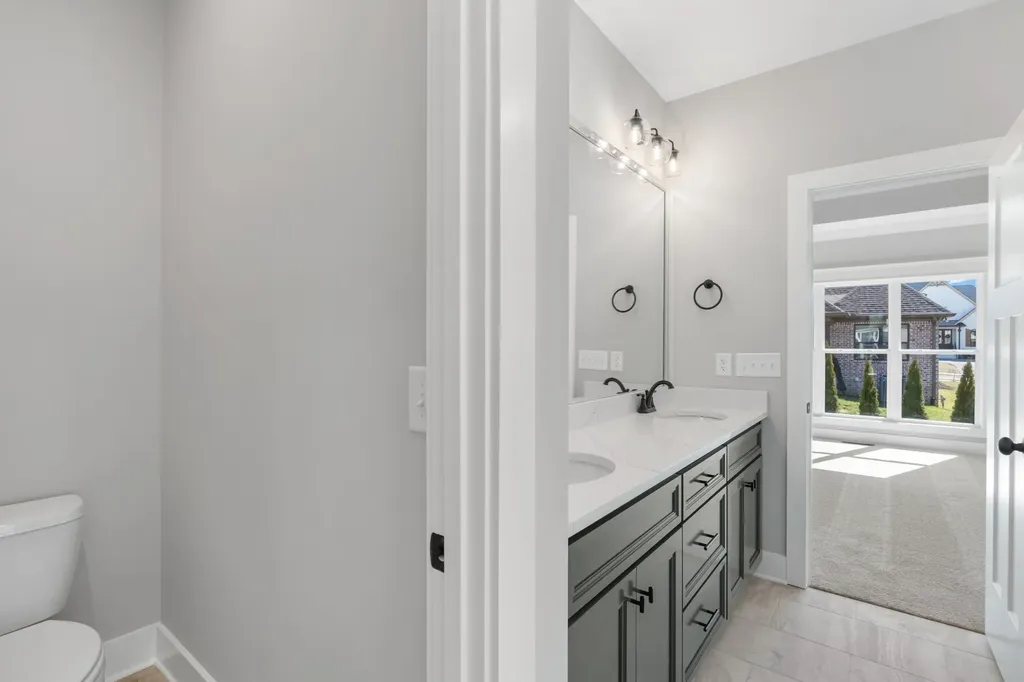2036 Wt Chandler Boulevard #79 Gallatin TN 37066