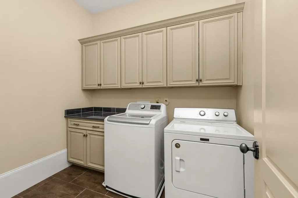 698 Brass Lantern Place Brentwood TN 37027