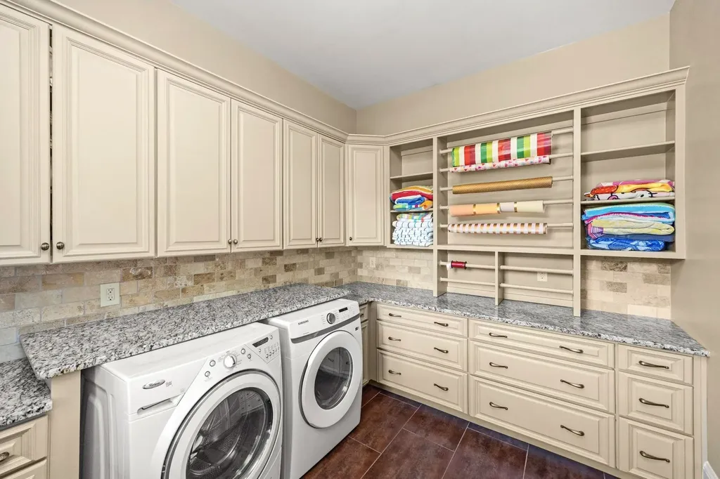 698 Brass Lantern Place Brentwood TN 37027
