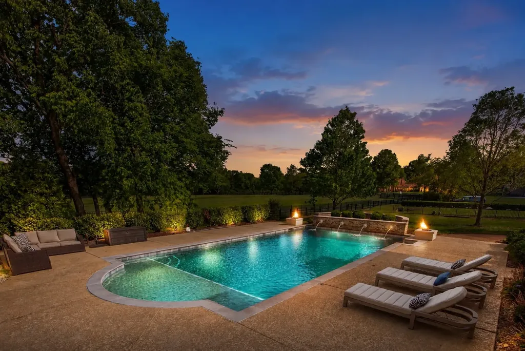 698 Brass Lantern Place Brentwood TN 37027