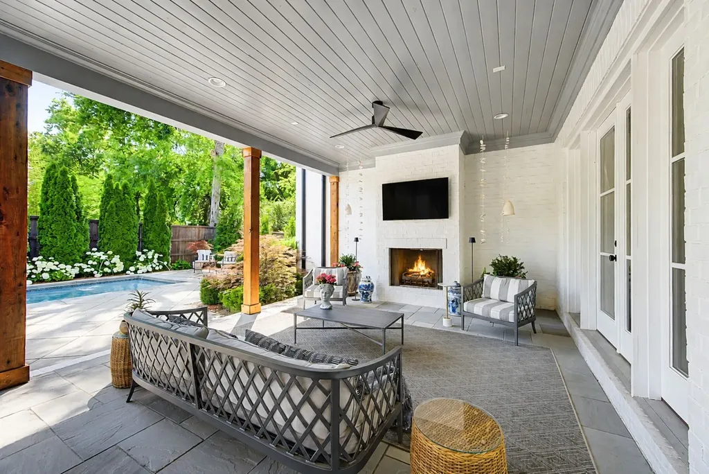 2825 Sugar Tree Road Nashville TN 37215