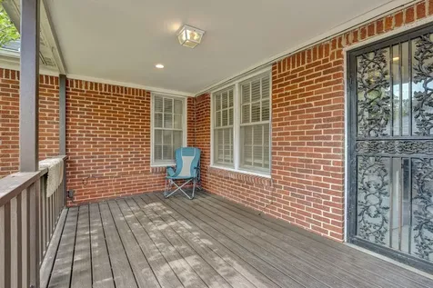 503 E Swan Ridge Circle Memphis TN 38122
