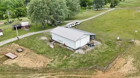 341 Horseshoe Bend Lane Elmwood TN 38560