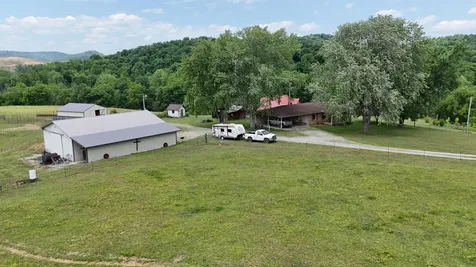 341 Horseshoe Bend Lane Elmwood TN 38560