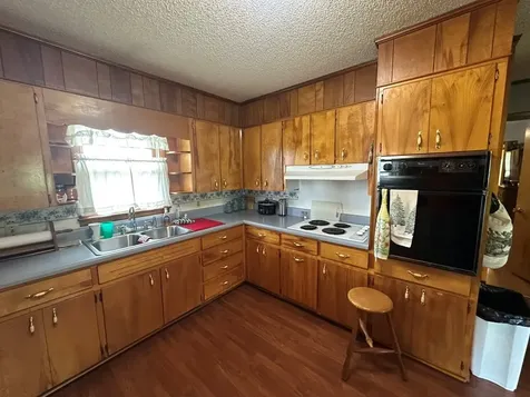 341 Horseshoe Bend Lane Elmwood TN 38560