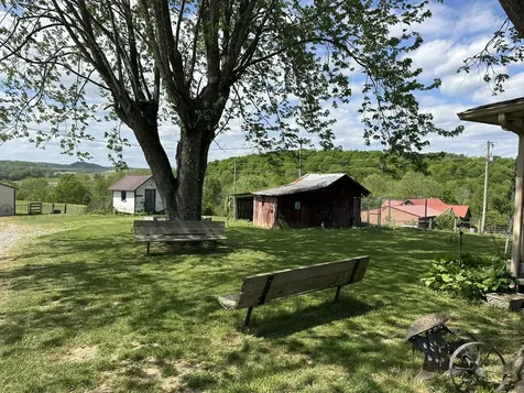341 Horseshoe Bend Lane Elmwood TN 38560