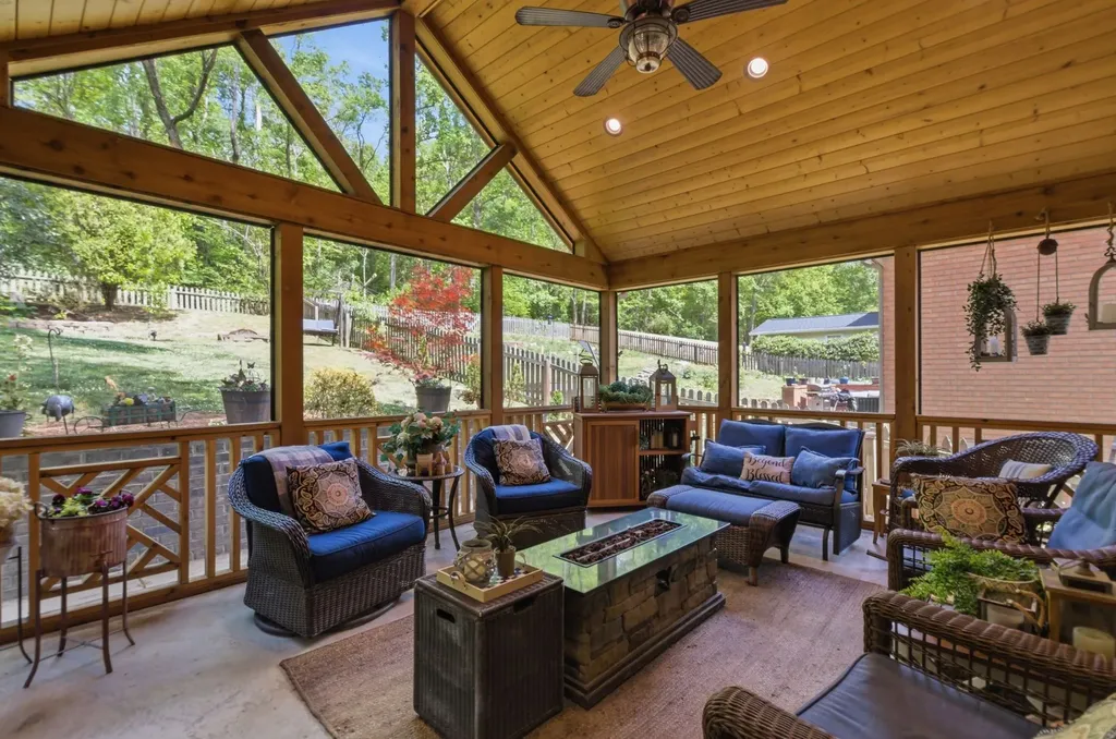137 Sequoyah Lane Nashville TN 37221