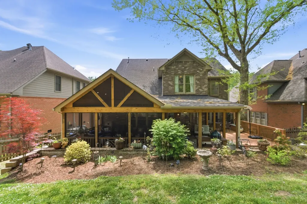 137 Sequoyah Lane Nashville TN 37221