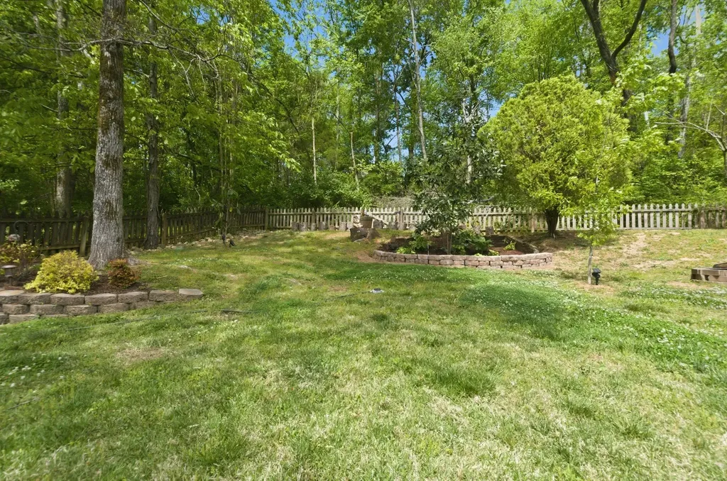 137 Sequoyah Lane Nashville TN 37221