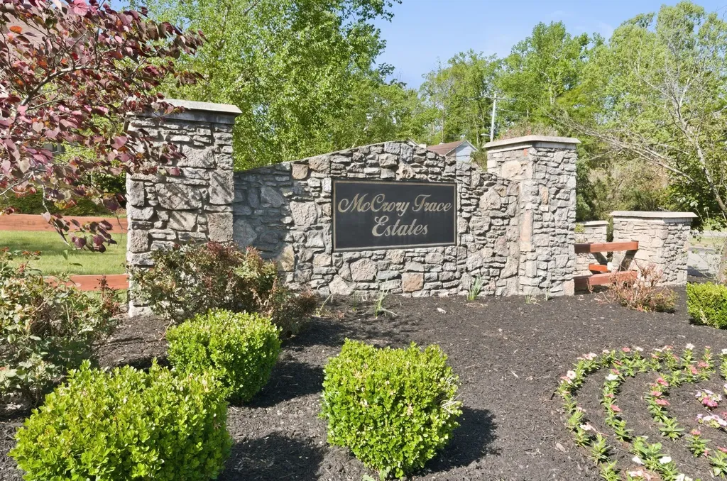 137 Sequoyah Lane Nashville TN 37221