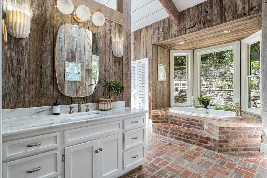 1780 Tyne Boulevard Nashville TN 37215