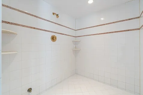 1780 Tyne Boulevard Nashville TN 37215