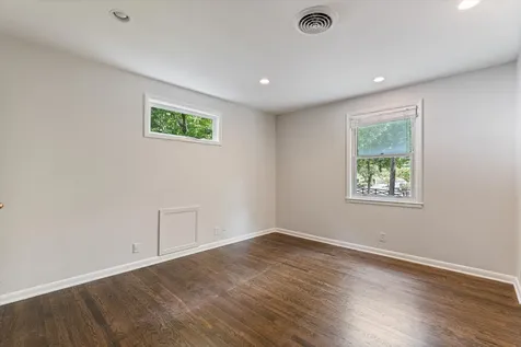 1780 Tyne Boulevard Nashville TN 37215