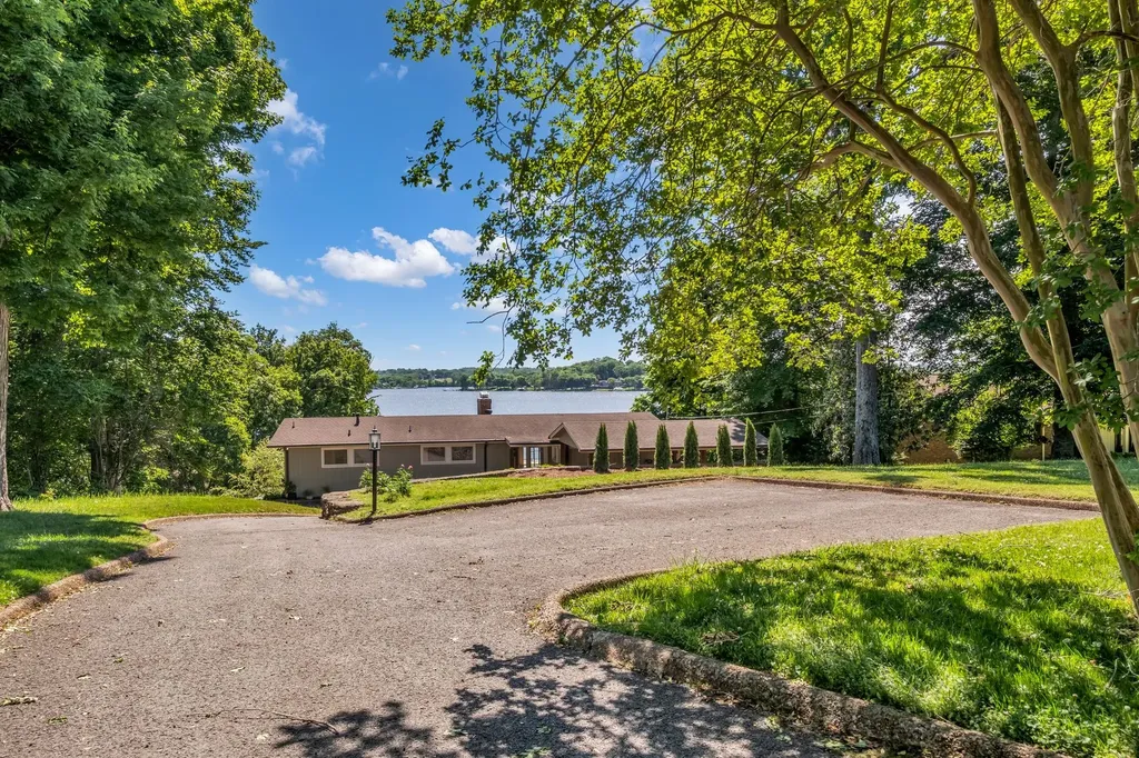 109 The Landings Hendersonville TN 37075