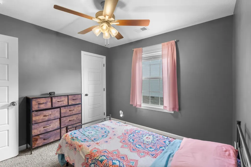 1449 Fredrick Drive Clarksville TN 37042