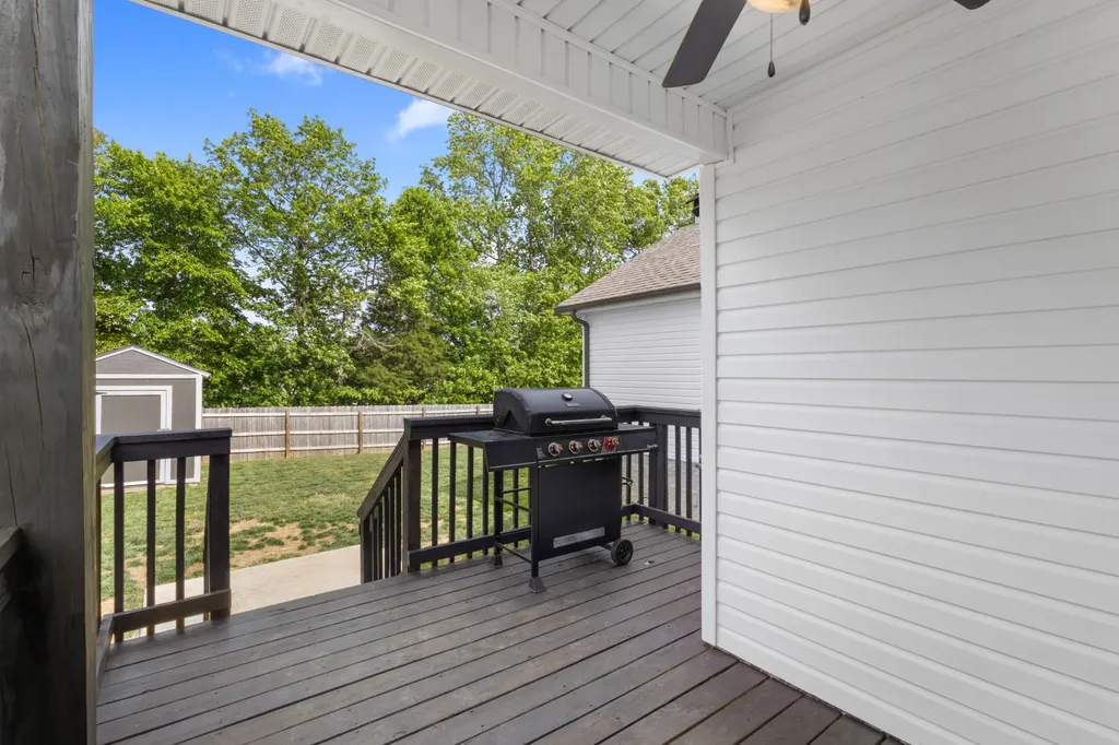 1449 Fredrick Drive Clarksville TN 37042