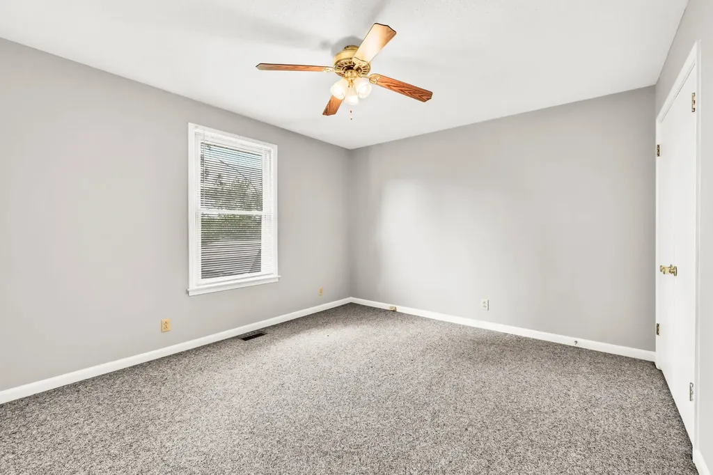 3104 Spring Creek Court Clarksville TN 37040
