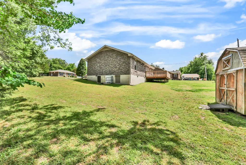 3104 Spring Creek Court Clarksville TN 37040