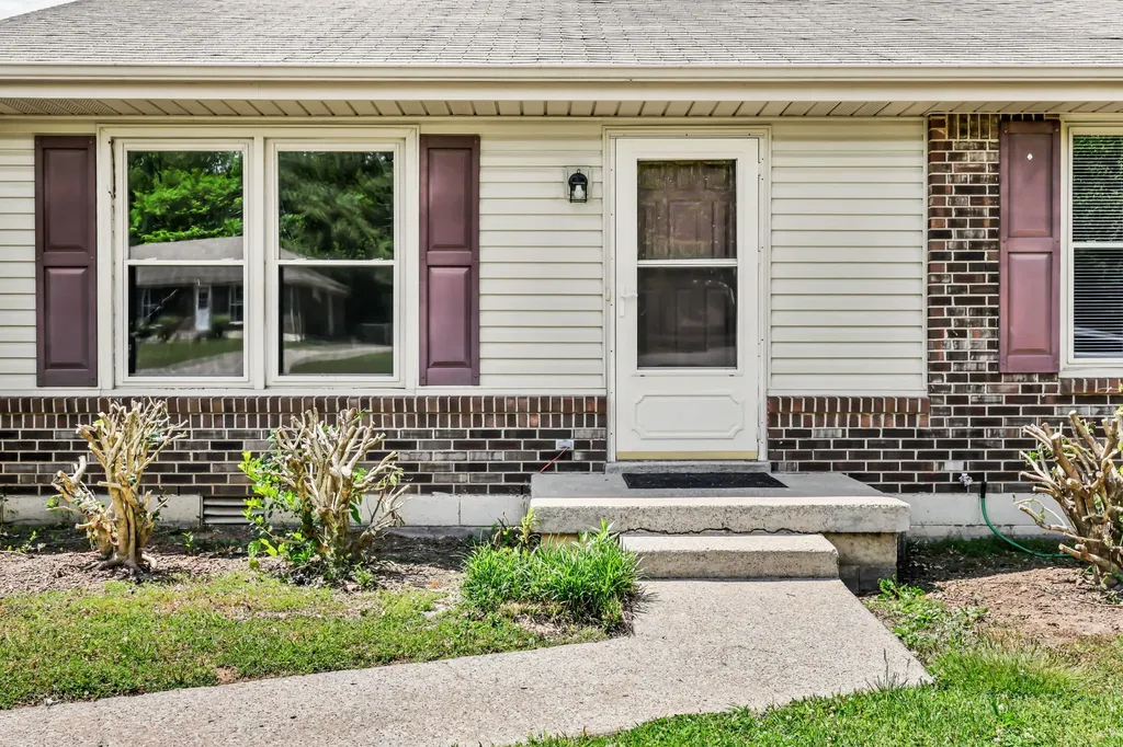 3104 Spring Creek Court Clarksville TN 37040