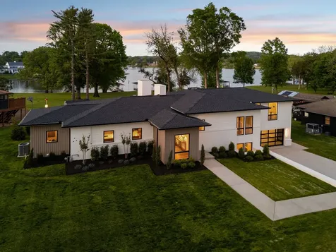 103 Walnut Drive Hendersonville TN 37075