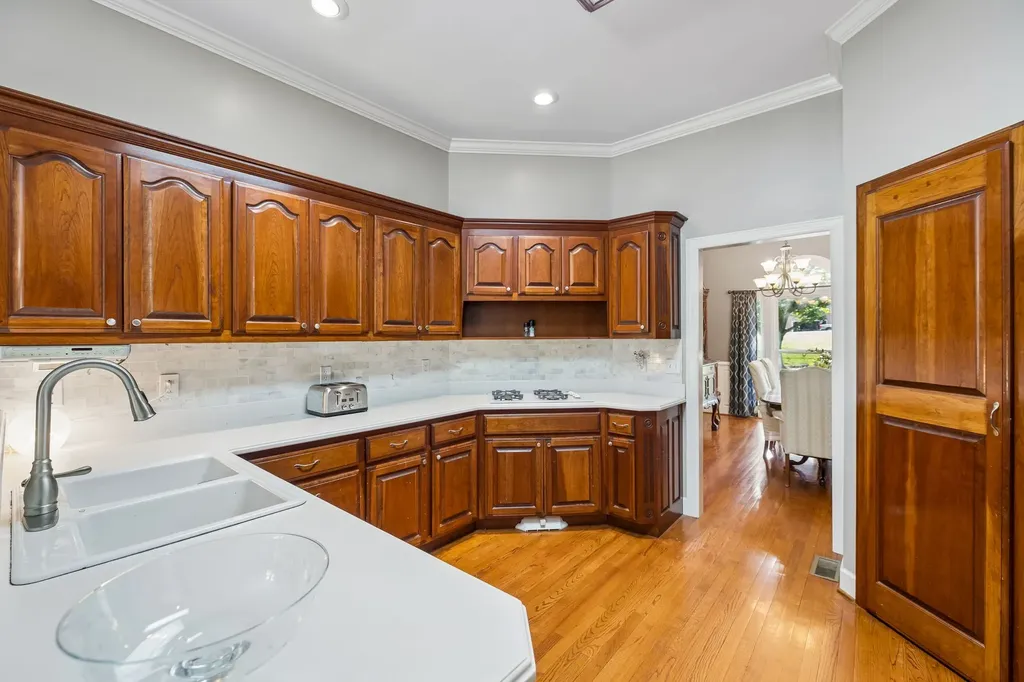 46 Deerfield Court Mcminnville TN 37110