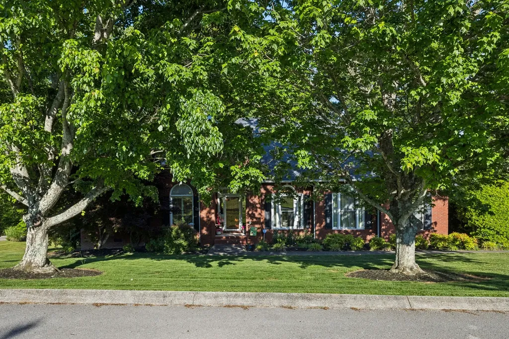 46 Deerfield Court Mcminnville TN 37110