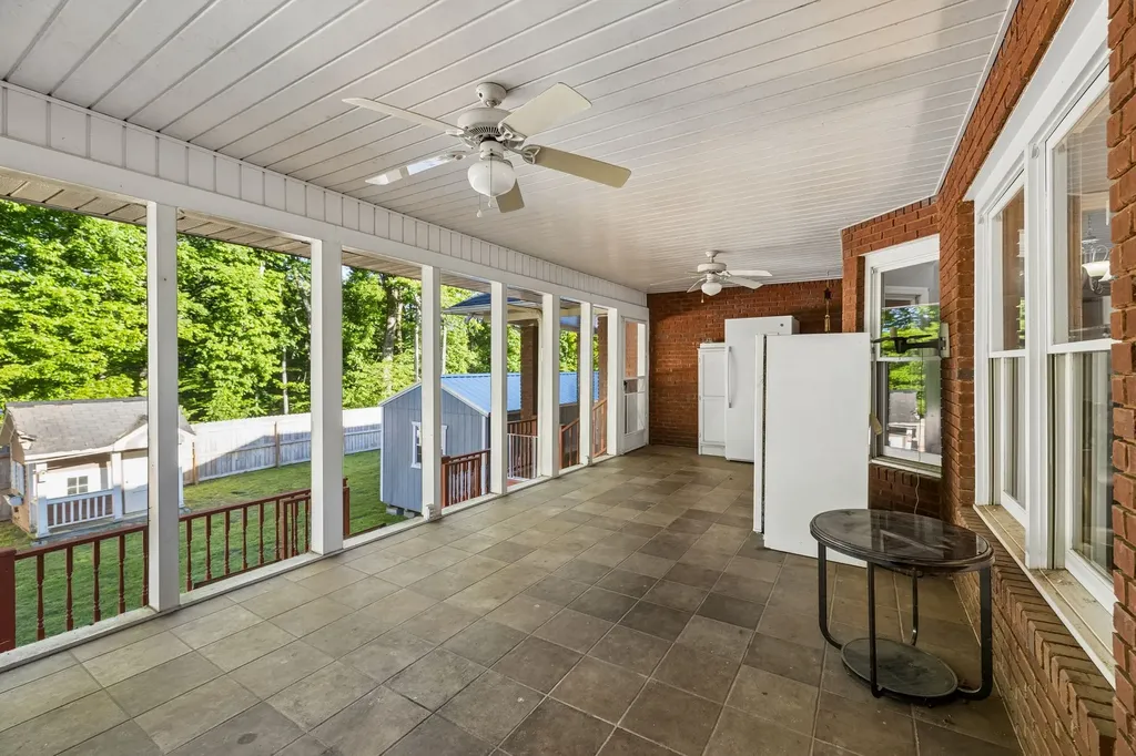 46 Deerfield Court Mcminnville TN 37110