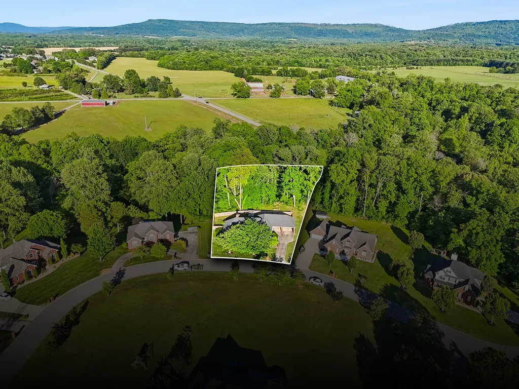 46 Deerfield Court Mcminnville TN 37110