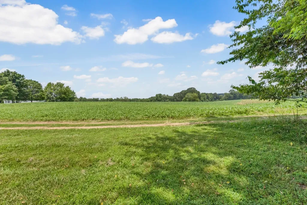 1330 Barkley Hills Circle Clarksville TN 37040