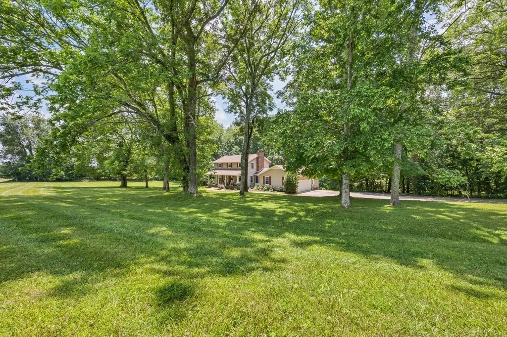 1330 Barkley Hills Circle Clarksville TN 37040