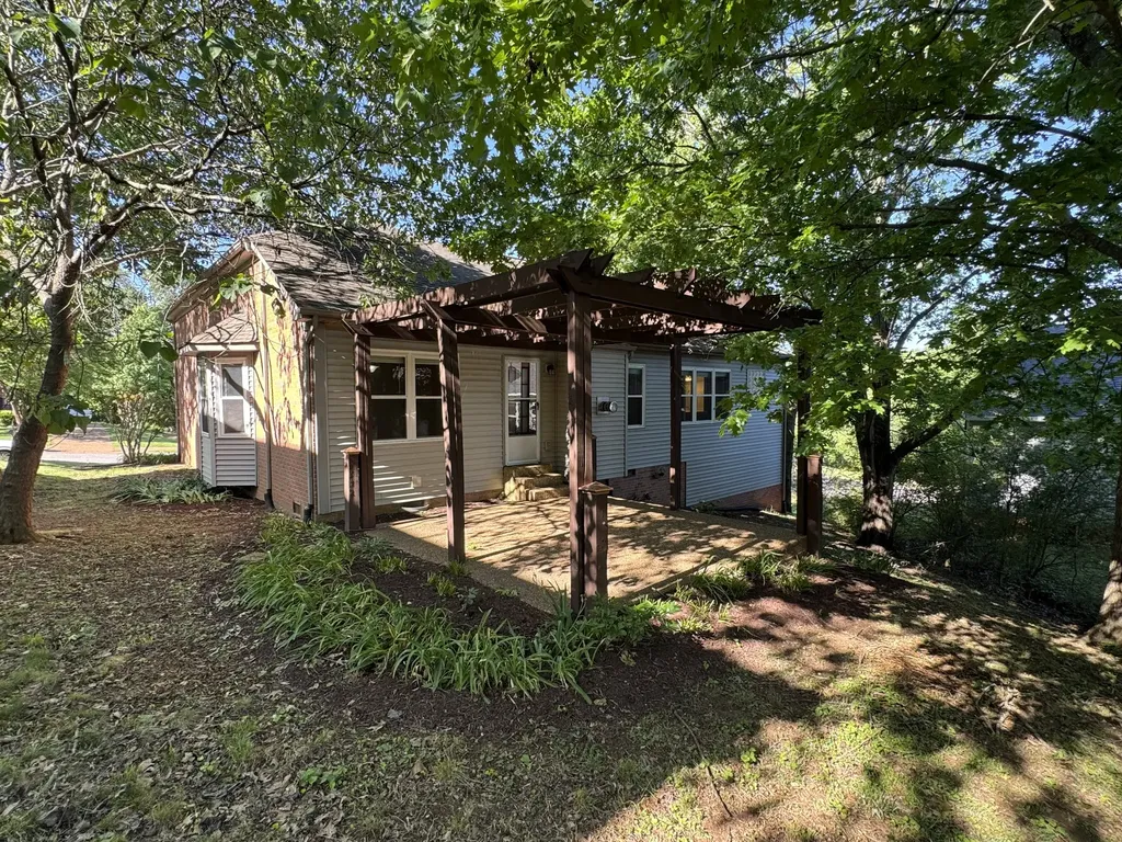 122 Mansker Park Drive Hendersonville TN 37075