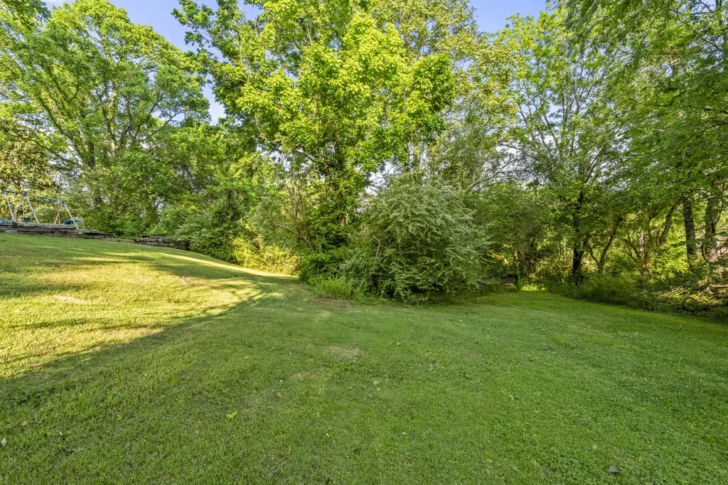 134 Murphree Avenue Centerville TN 37033