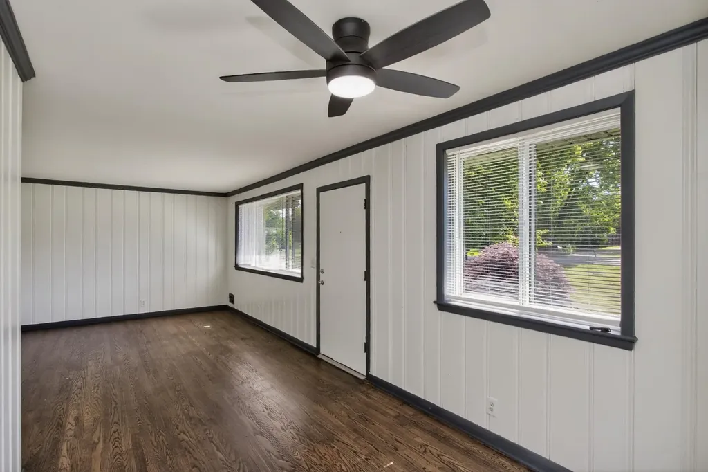 218 Cumberland Circle Nashville TN 37214